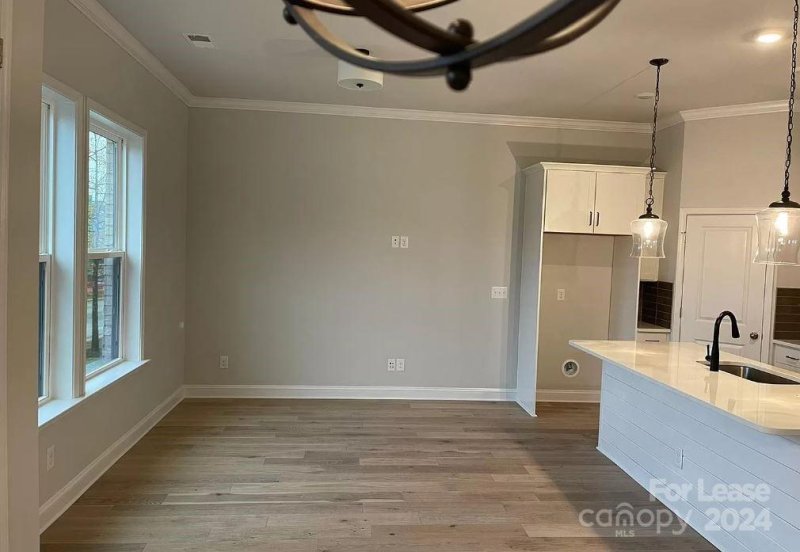 Property image 2 at 6335 Southgrove Street, Charlotte, NC 28277