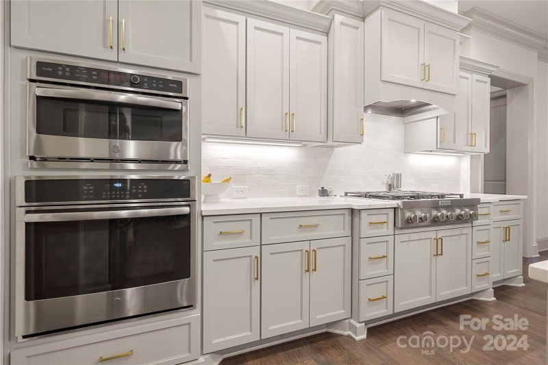 Property image 2 at 1624 Royal Troon Court, Denver, NC 28037