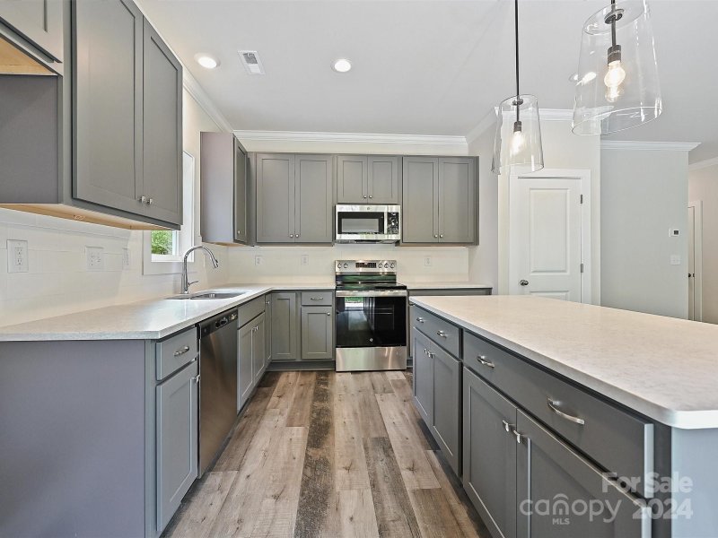 Property image 3 at 1246 Lundy Lane, Charlotte, NC 28214