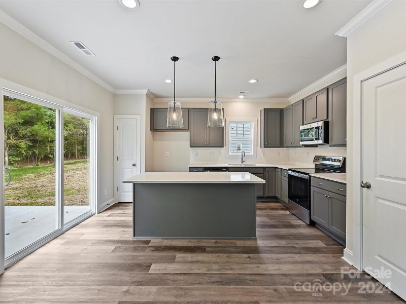 Property image 4 at 1246 Lundy Lane, Charlotte, NC 28214