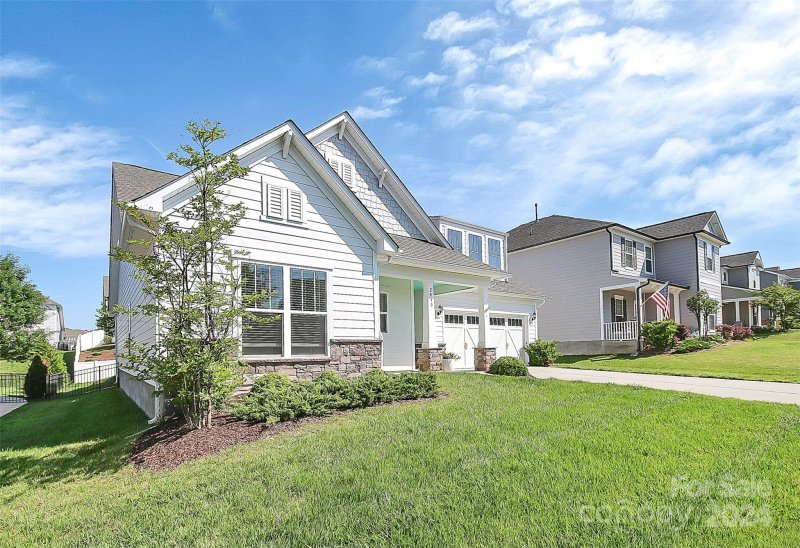 Property image 4 at 2040 Sugaree Commons Drive, Fort Mill, SC 29715