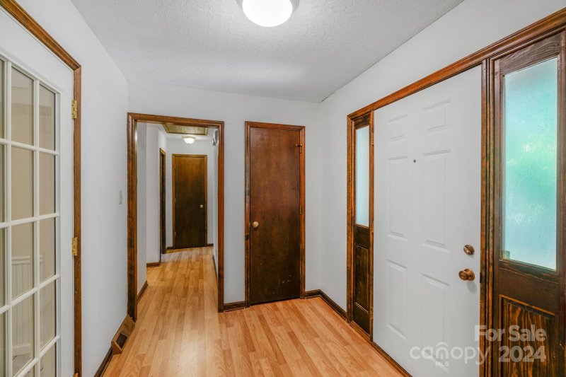 Property image 5 at 5917 Indian Brook Drive, Matthews, NC 28104