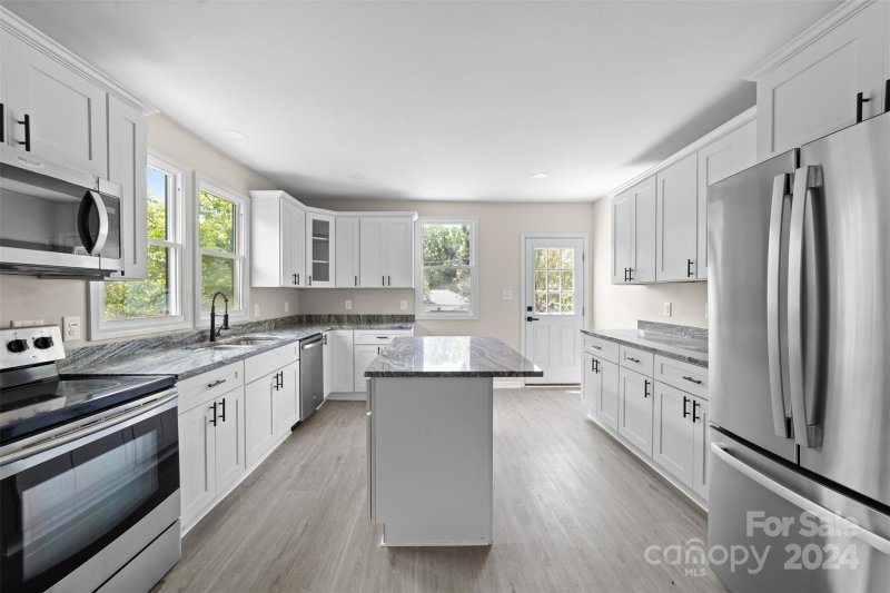 2841 Fair Oaks Drive