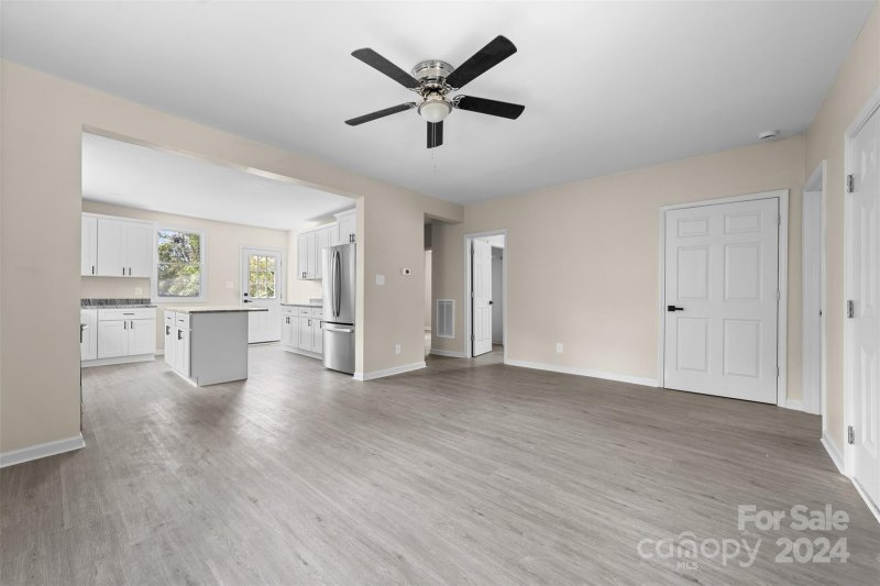 Property image 3 at 2841 Fair Oaks Drive, Gastonia, NC 28054