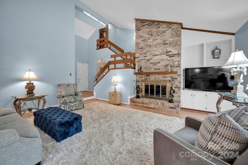 Property image 4 at 2408 Fernbank Drive, Charlotte, NC 28226