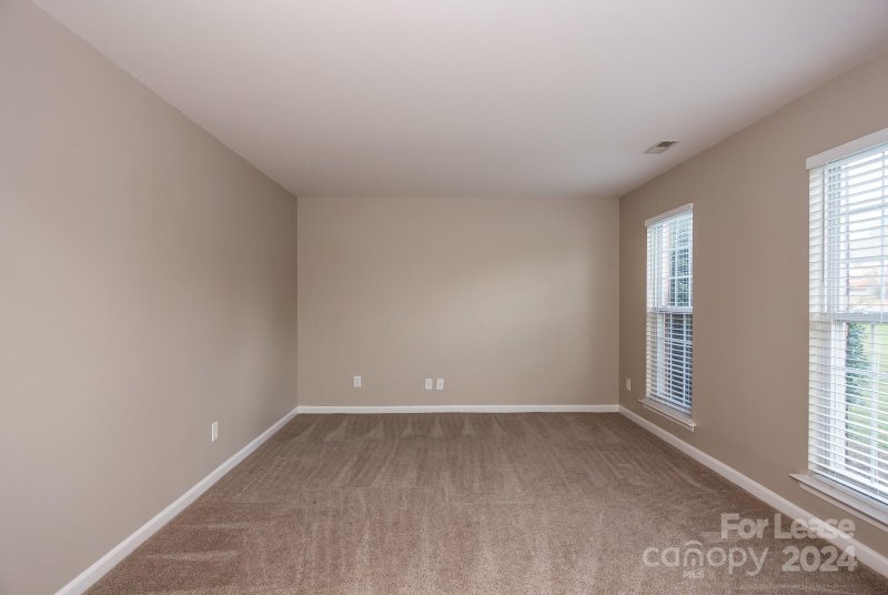 Property image 2 at 100 Long Creek Parkway, Charlotte, NC 28214