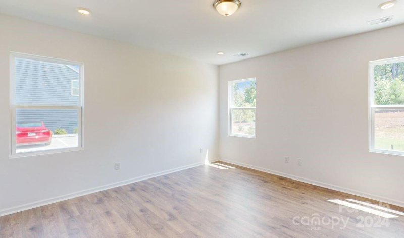 Property image 5 at 8601 Acadia Parkway, Sherrills Ford, NC 28673