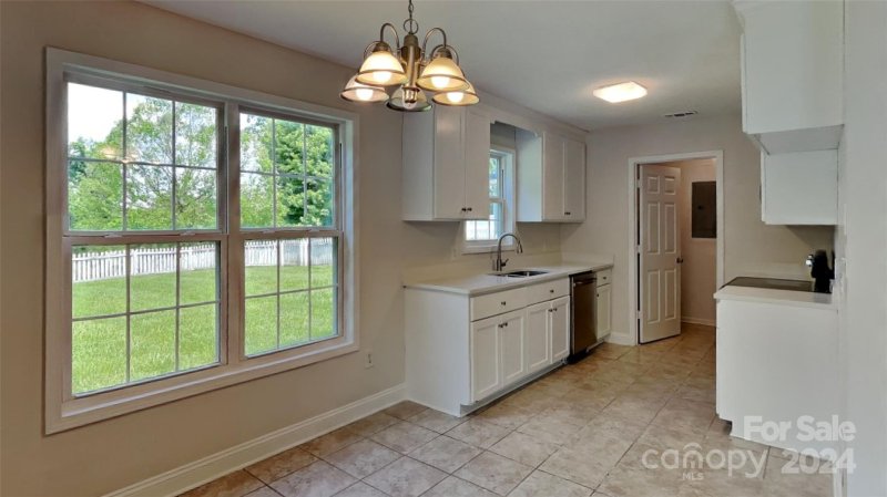 Property image 3 at 314 Llewellyn Street, Belmont, NC 28012