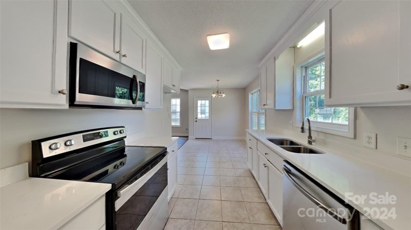 Property image 4 at 314 Llewellyn Street, Belmont, NC 28012