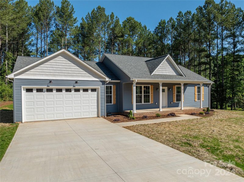 Property image 2 at 7072 Sparrow Lane, Vale, NC 28168