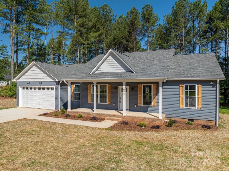 Property image 4 at 7072 Sparrow Lane, Vale, NC 28168