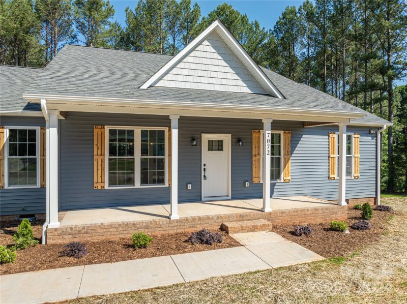 Property image 5 at 7072 Sparrow Lane, Vale, NC 28168