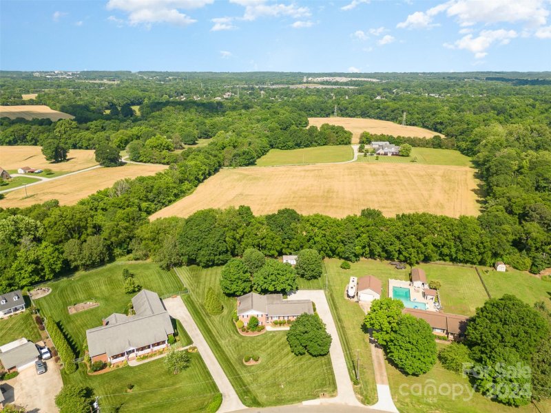 Property image 5 at 4620 Carolando Drive, Concord, NC 28027