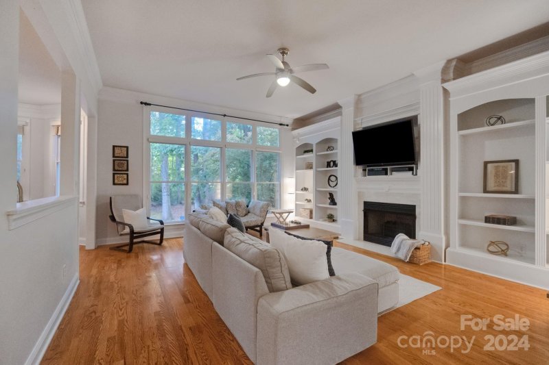 Property image 3 at 10710 Honeynut Drive, Charlotte, NC 28277