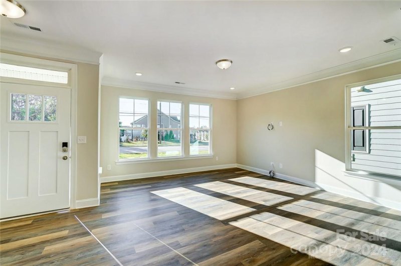 Property image 4 at 4982 David Cox Road, Charlotte, NC 28269