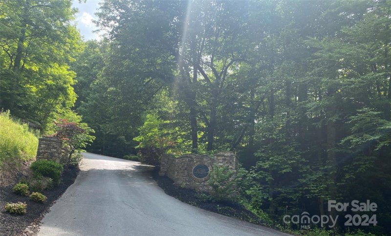 Property image 5 of Lot 93 Alarka Highlands Drive in Alarka Highlands, Bryson City, NC 28713