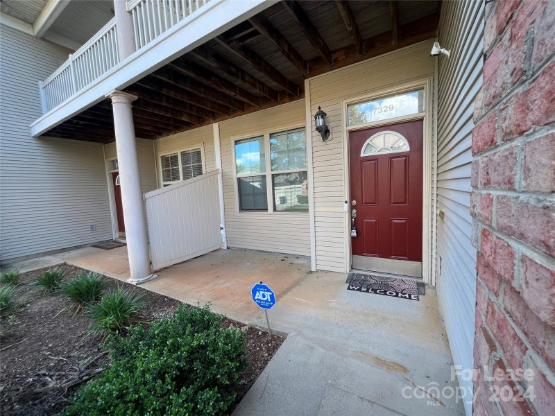 Property image 2 at 7329 Michaels Landing Drive, Charlotte, NC 28262