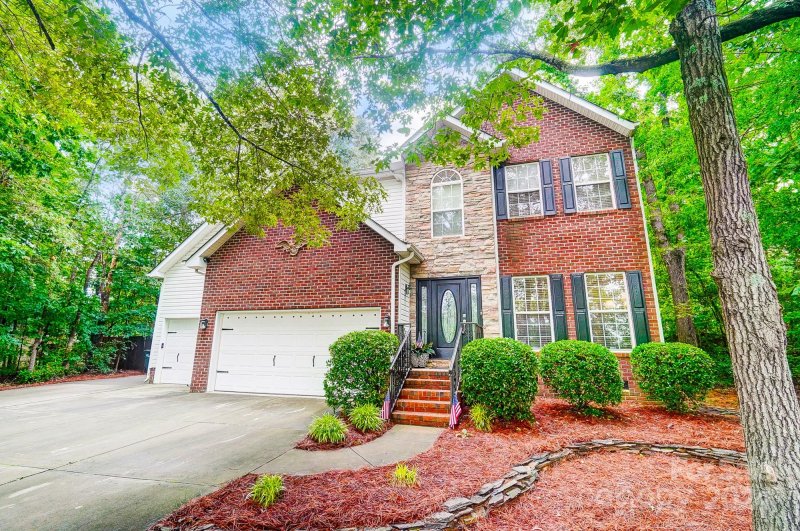 2924 Rainwater Court