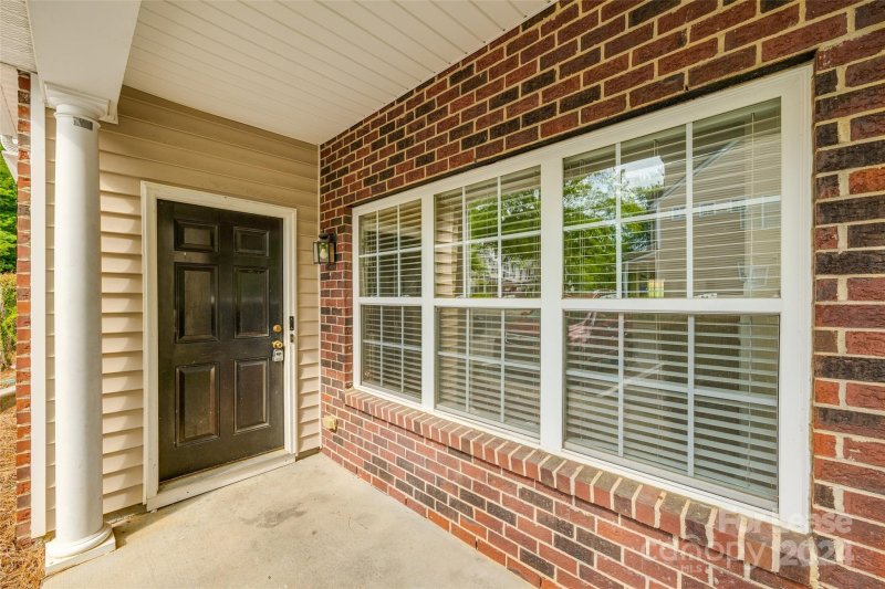Property image 2 at 8826 Wandering Creek Way, Charlotte, NC 28227