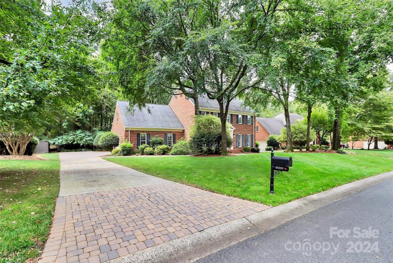 Property image 2 at 10209 Scott Gate Court, Charlotte, NC 28277