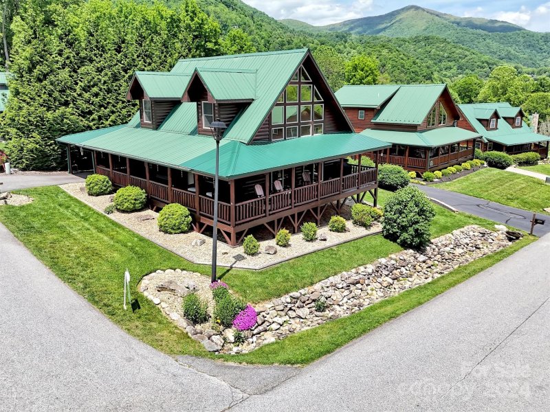 Property image 3 at 14 Destiny Trail, Maggie Valley, NC 28751