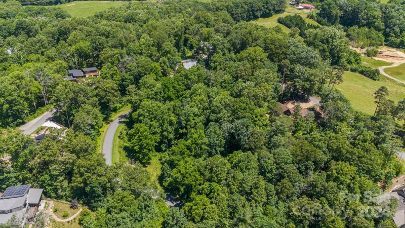 Property image 5 at 31 Sweet Fern Parkway, Asheville, NC 28804