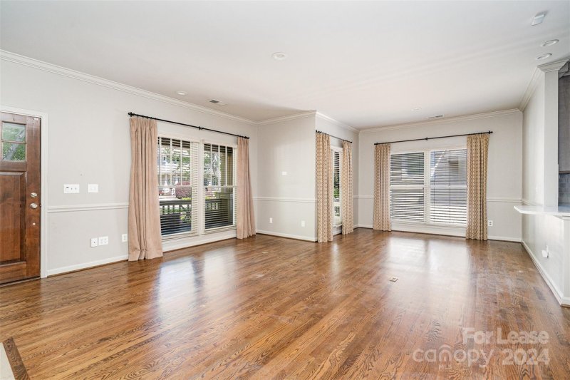 Property image 3 at 416 Meacham Street, Charlotte, NC 28203