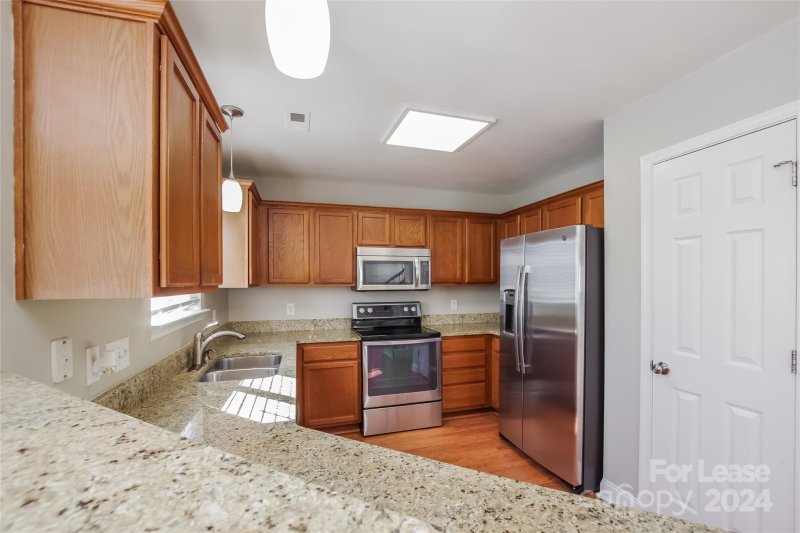 Property image 3 at 3034 Wyntree Court, Matthews, NC 28104