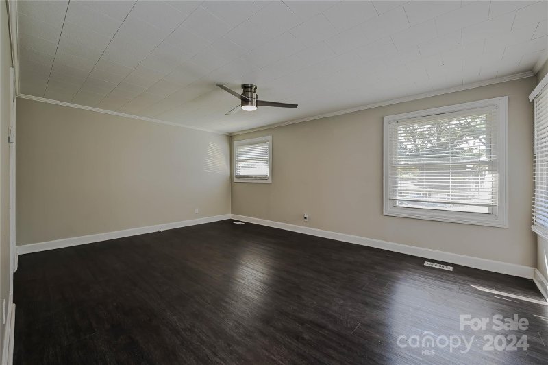 Property image 3 at 317 Gaston Avenue, Mount Holly, NC 28120