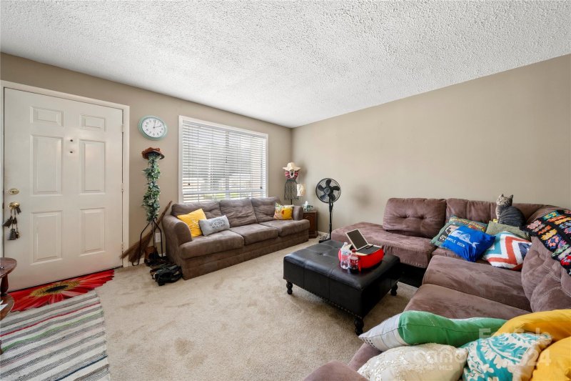 Property image 3 at 1109 Surry Lane, Gastonia, NC 28054