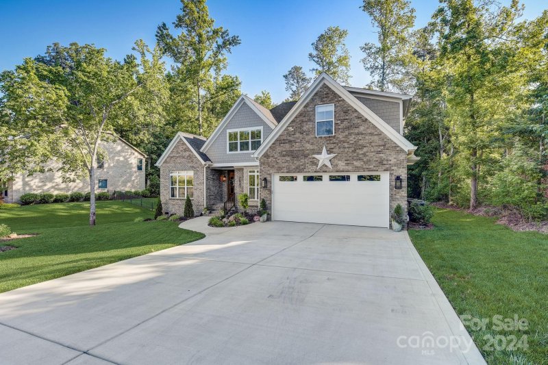 Property image 2 at 7845 Burning Ridge Drive, Stanley, NC 28164