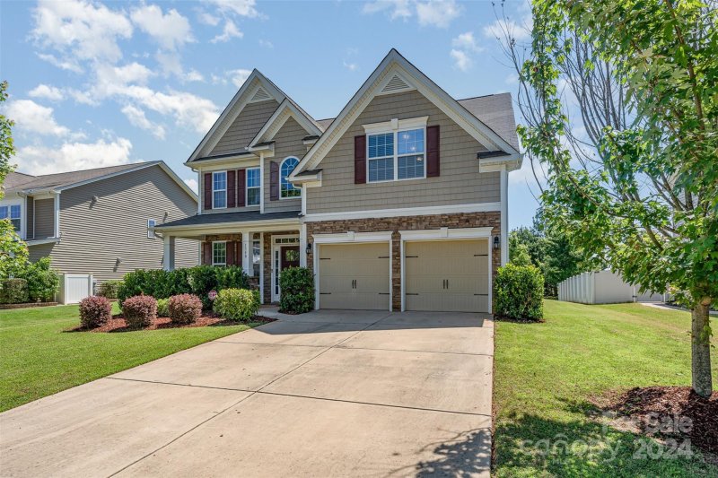 Property image 2 at 1540 Hedge Apple Road, Clover, SC 29710