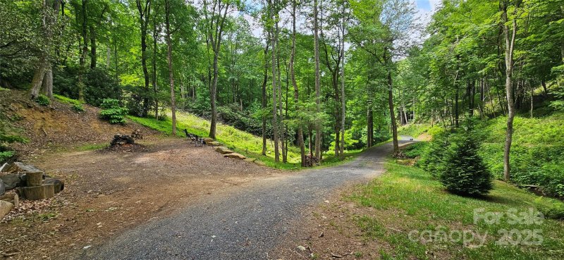 Property image 2 of 264 Quiet Times Drive in The Woods, Burnsville, NC 28714