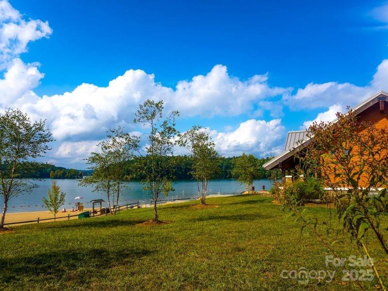 Property image 3 of 5339 Knollview Drive in Dry Creek, Morganton, NC 28655