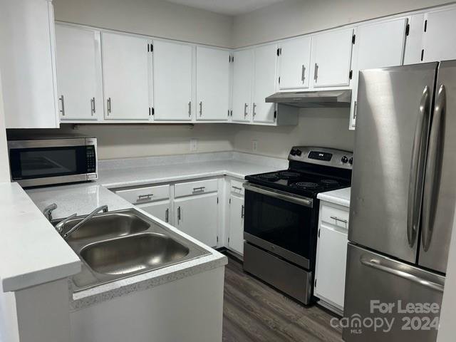 Property image 5 at 4824 Spring Lake Drive, Charlotte, NC 28212