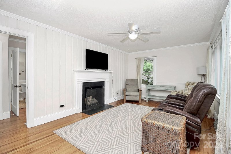 Property image 3 at 1307 Knox Street, Statesville, NC 28677