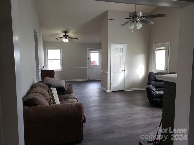 Property image 5 at 126 Mainview Drive, Mooresville, NC 28117