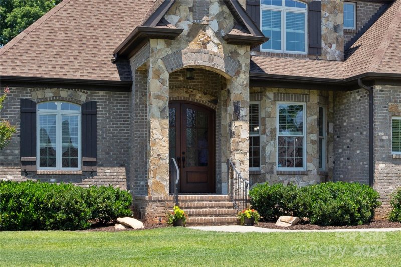 Property image 4 at 569 Medora Lane, Fort Mill, SC 29708