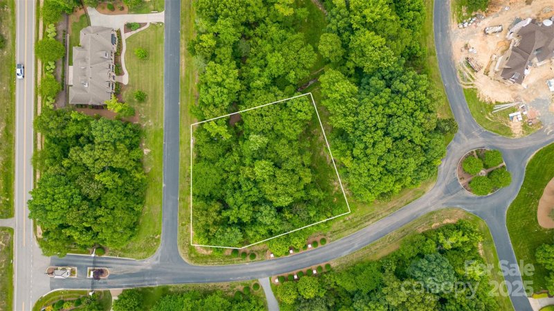 5128 Longbrooke Court