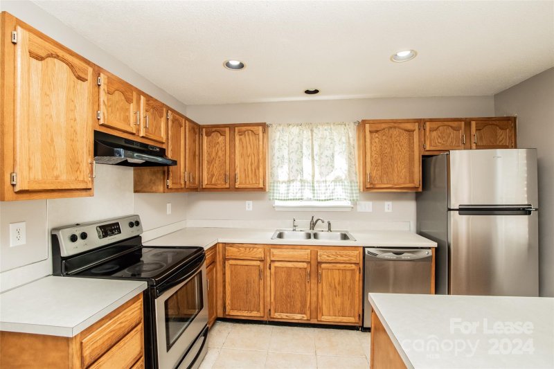 Property image 4 at 12642 Tucker Crossing Lane, Charlotte, NC 28273