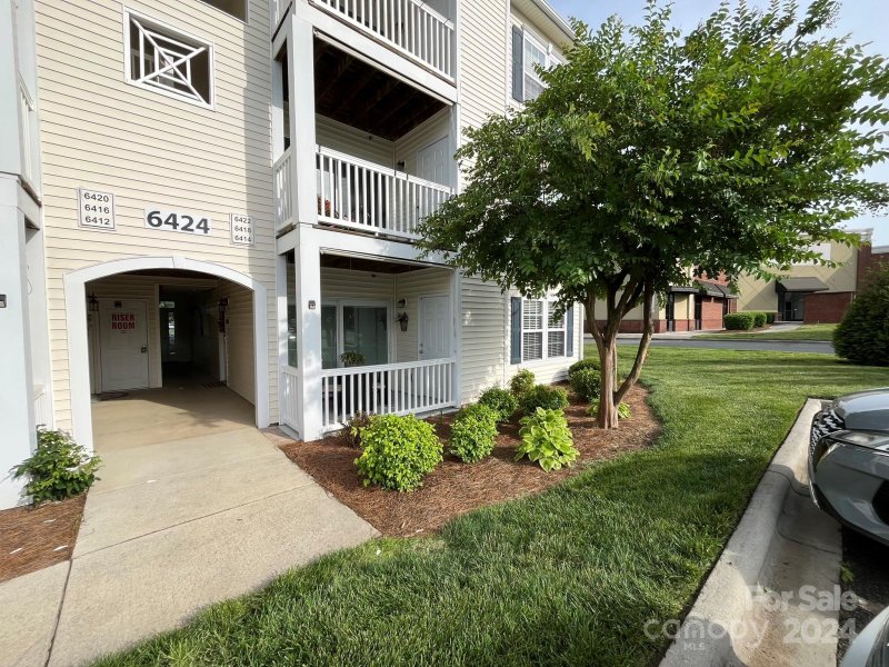 Property image 3 at 6414 Kee Lane, Harrisburg, NC 28075