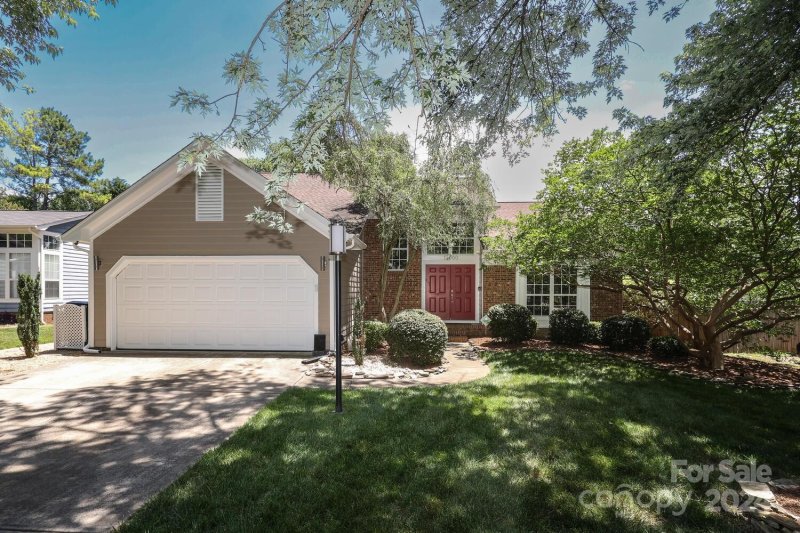 13000 Indian Hills Lane