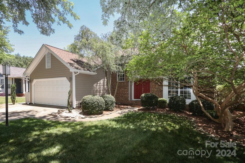 Property image 2 at 13000 Indian Hills Lane, Charlotte, NC 28278