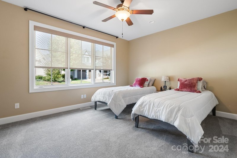 Property image 4 at 75 Chantilly Drive, Asheville, NC 28804