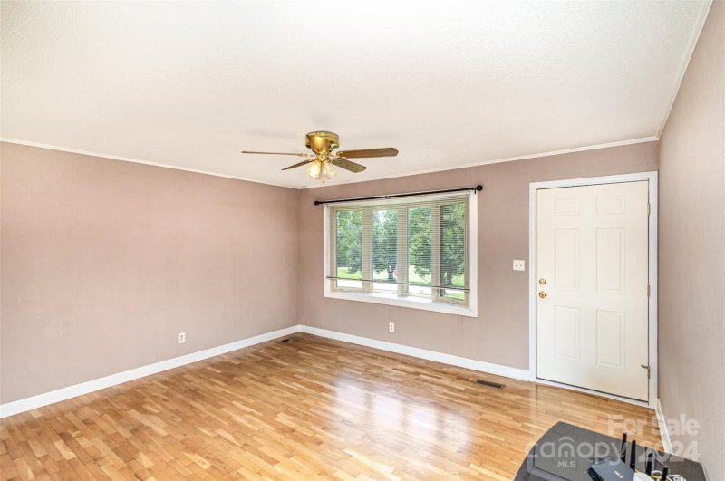 Property image 4 at 817 Freedom Mill Road, Gastonia, NC 28052