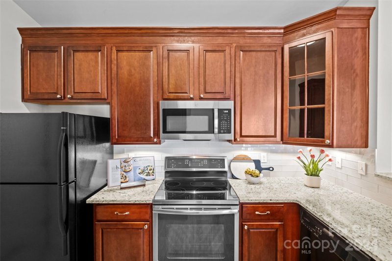 Property image 3 at 11775 Ridgeway Park Drive, Charlotte, NC 28277