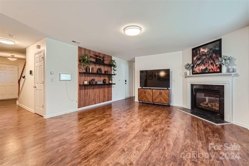 Property image 5 at 1119 Chalk Hill Lane, Charlotte, NC 28214