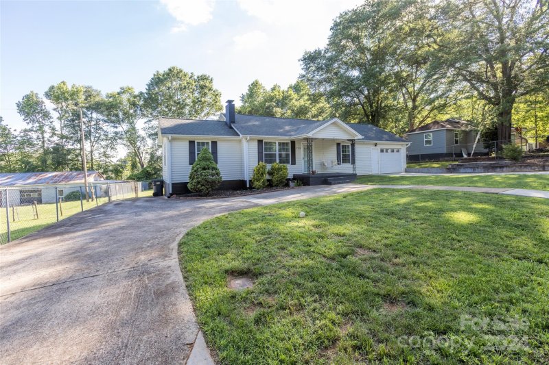 Property image 3 at 123 Church Street, High Shoals, NC 28077