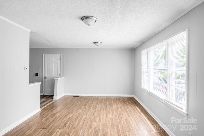 Property image 4 at 3011 Walter Street, Charlotte, NC 28208