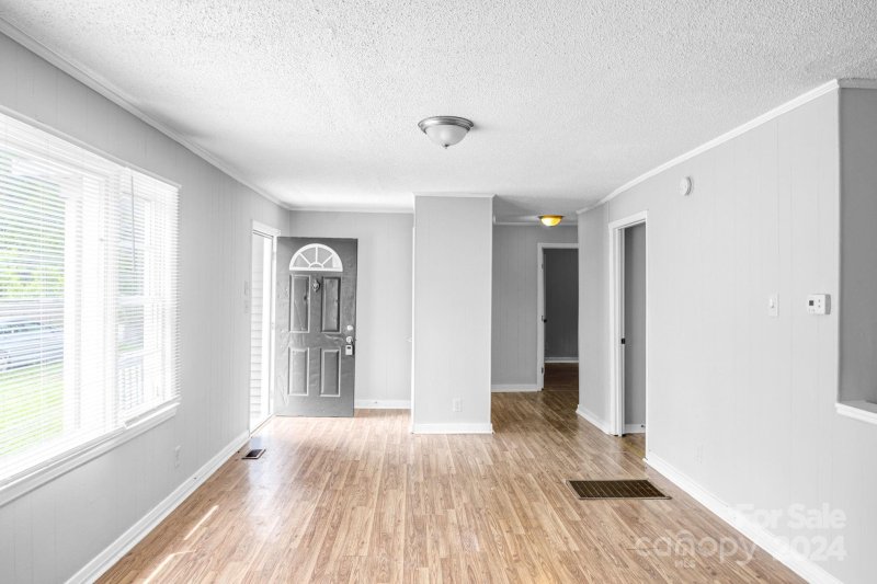 Property image 5 at 3011 Walter Street, Charlotte, NC 28208